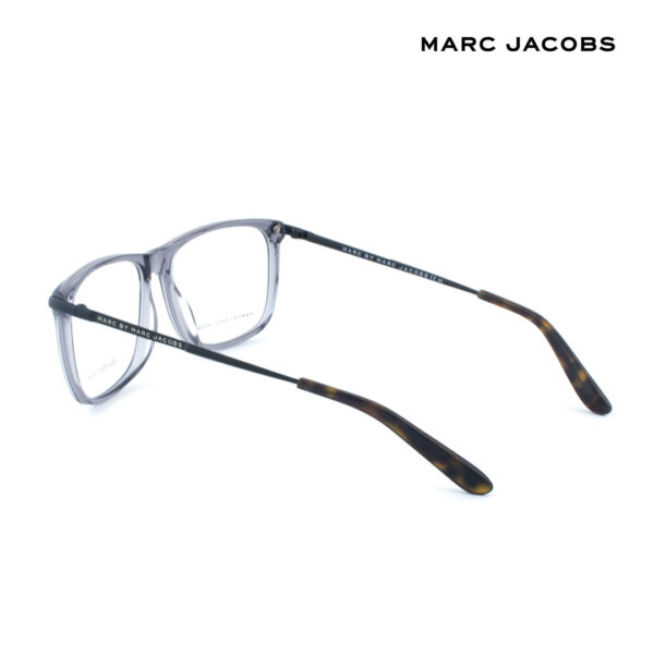 Marc Jacobs 03