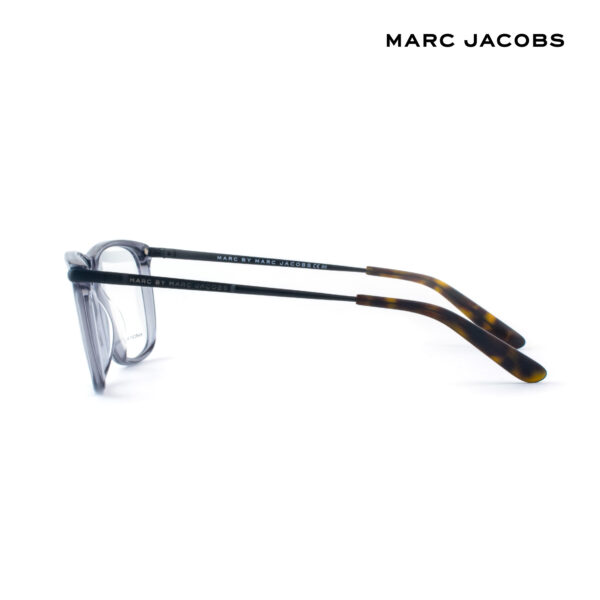 Marc Jacobs 05