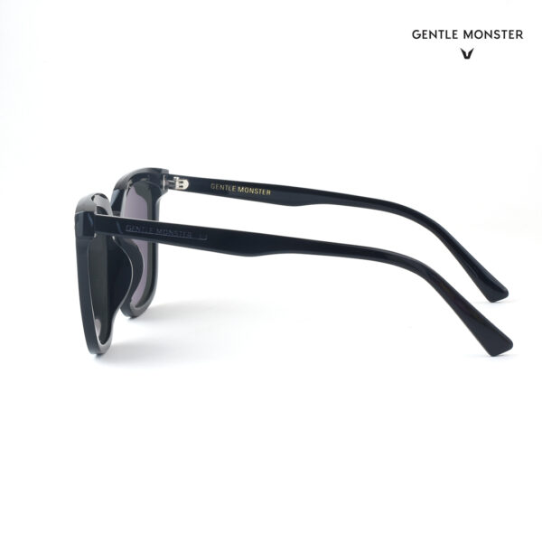 Gentle Monster 04 1